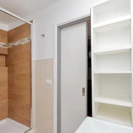 Charming In Near The Vatican 30 M² Parking Included