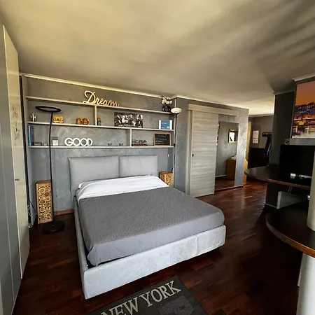 Charming In Near The Vatican 30 M² Parking Included Roma
